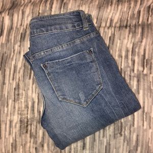 skinny jeans